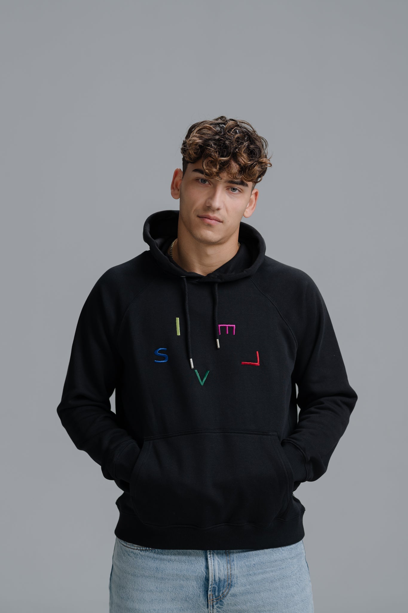 Sivel embroidered Hoodie Black